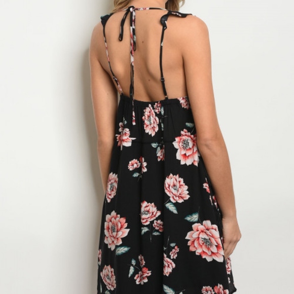 GIRLY & FLIRTY LITTLE BLACK FLORAL DRESS - Picture 3 of 4